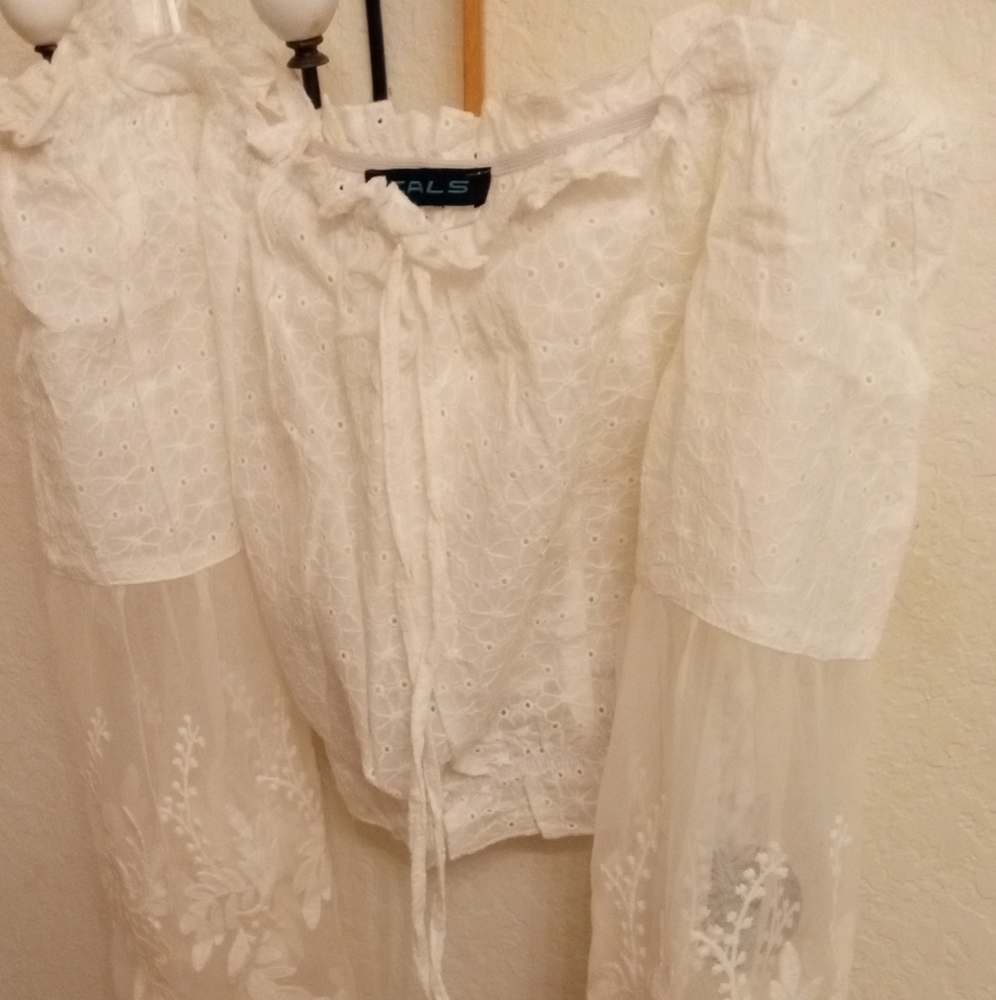 Hot Miami style eyelet lace top